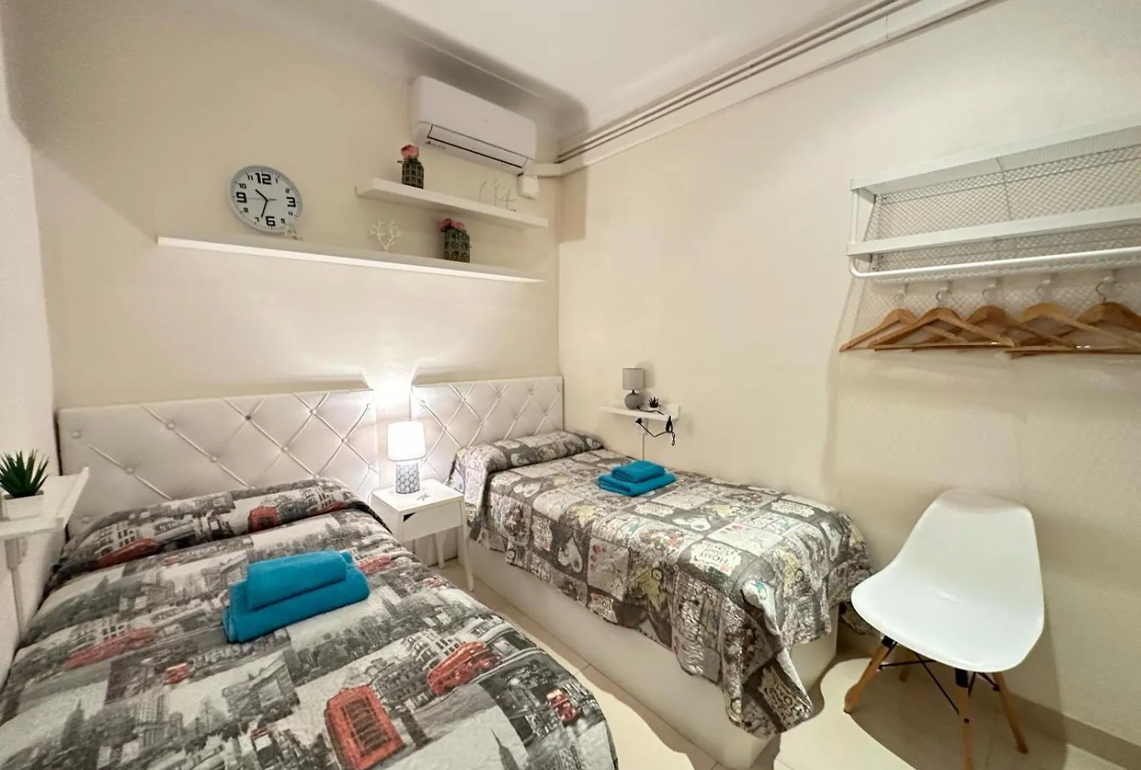 Bed and breakfast Alojamiento Gran VI Barcelona España